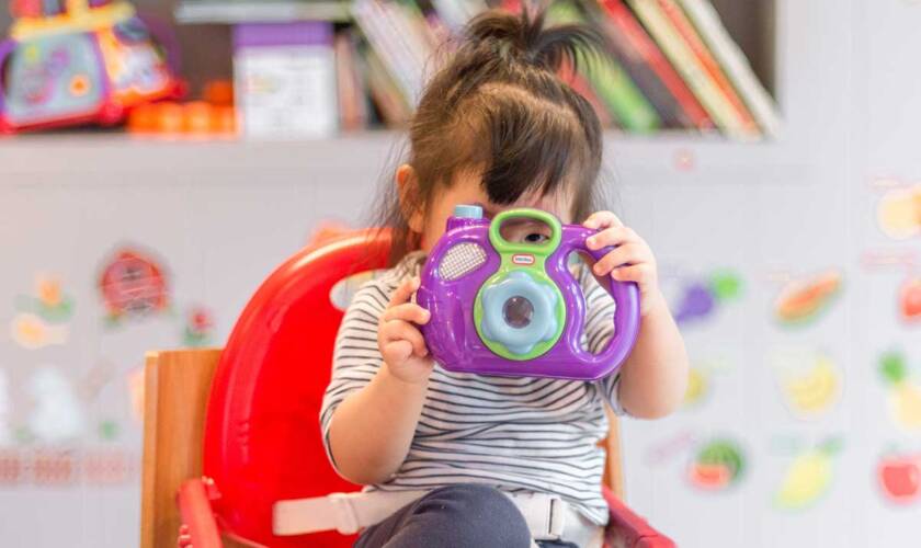 How to Help Kids Navigate Change